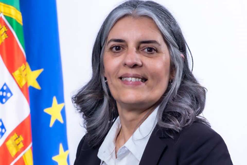 isabel-almeida-rodrigues-toma-posse-como-secret-ria-de-estado-da